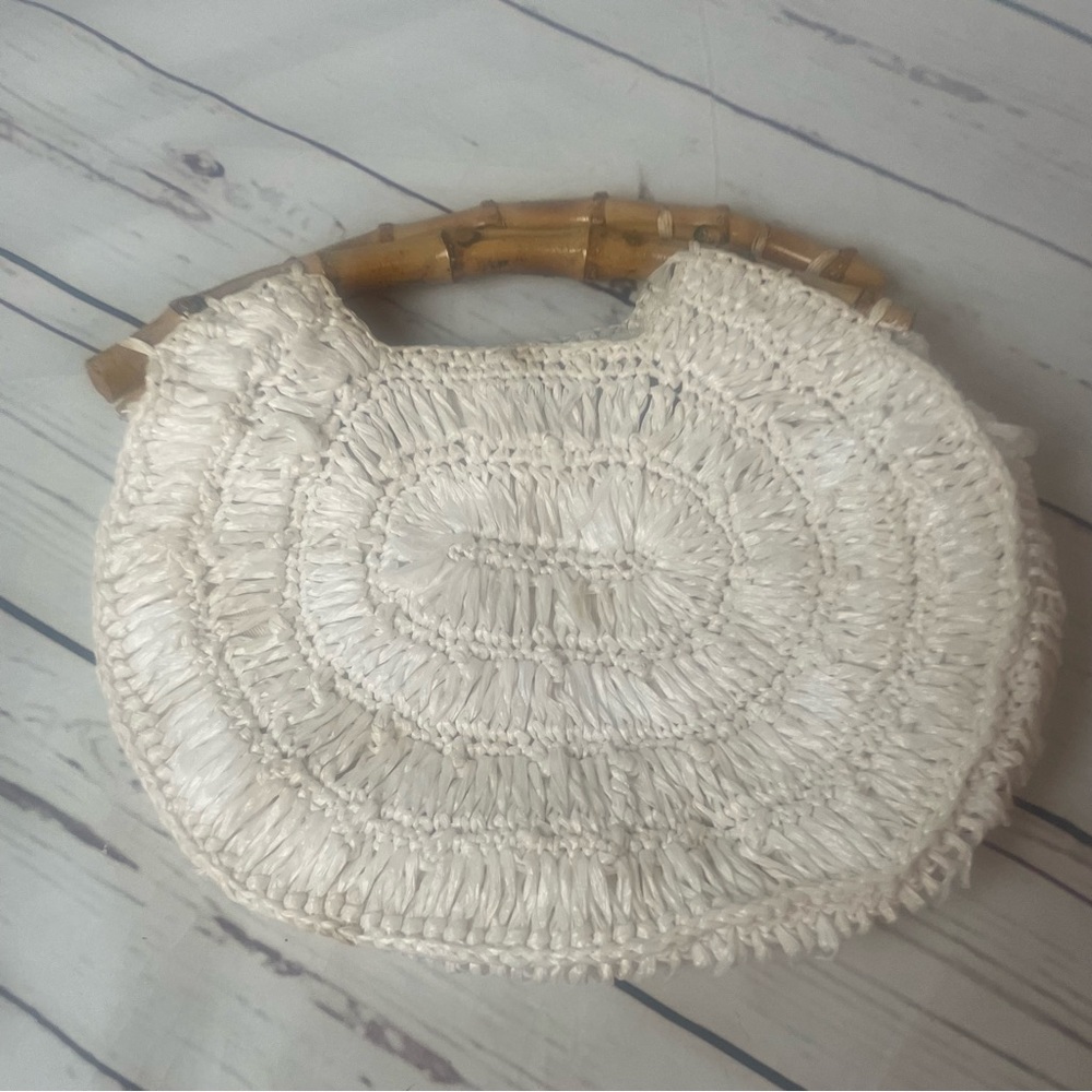 Vintage White Straw Handbag Clutch Bamboo Handles Crochet Oval 70’s